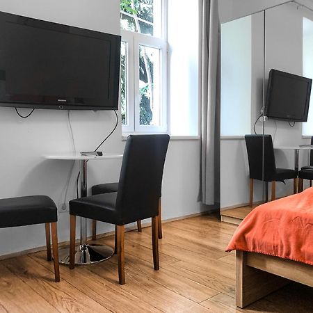 Relaxing 2-Bed Apartment For Extended Visits Vienna Luaran gambar